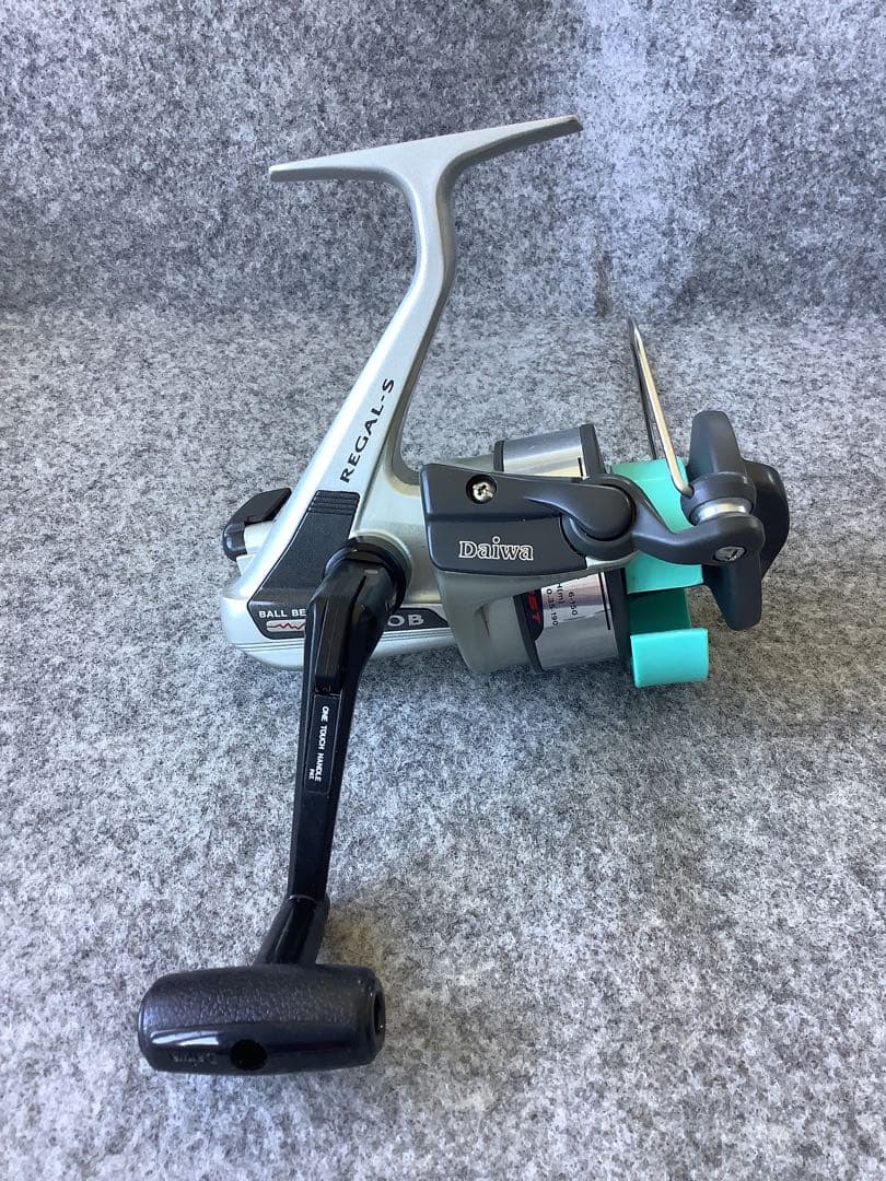 DAIWA REGAL-S 4000Bスピニングリール　３台セット！