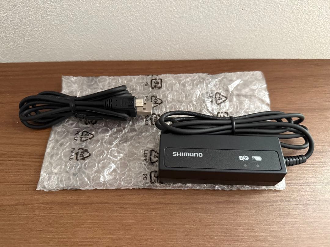 SHIMANO SM-BCR2 ビルトインバッテリー充電器