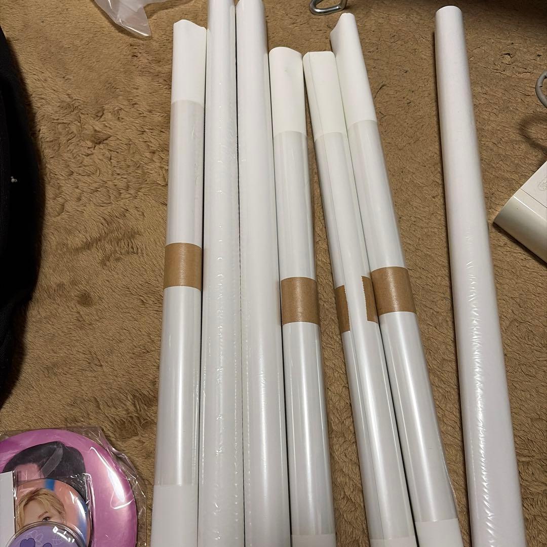 TWICE ファングッズセット バッジ キーホルダー ポスター