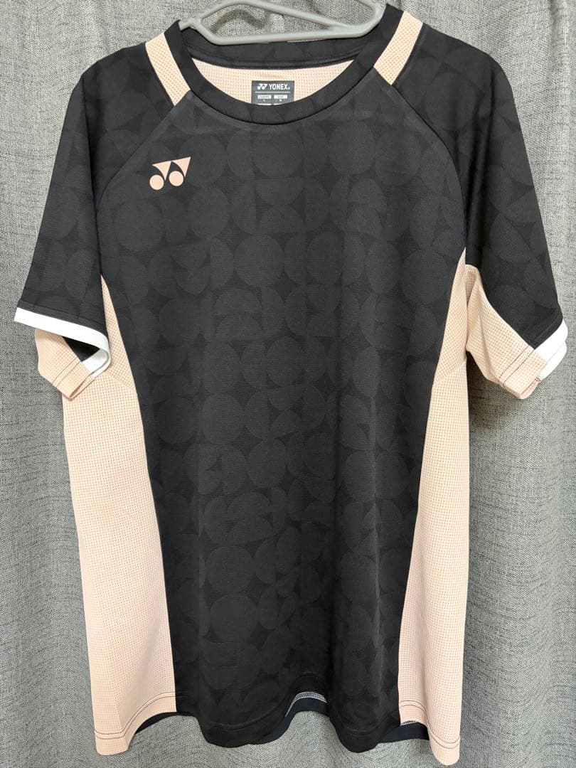 YONEX ユニフォーム　Oサイズ