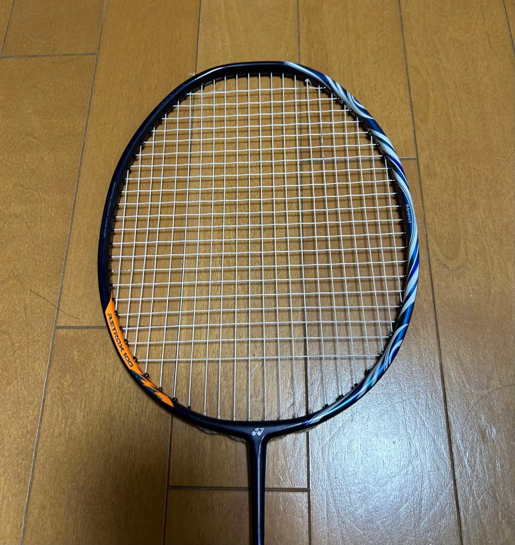 『美品』YONEX ASTROX 100ZZ 日本製　ダークネイビー　4UG5