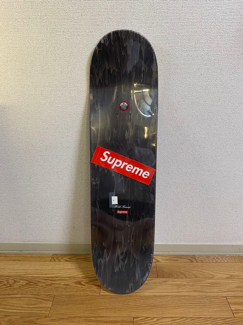 SUPREME / Distorted Logo / スケボーデッキ 20SS