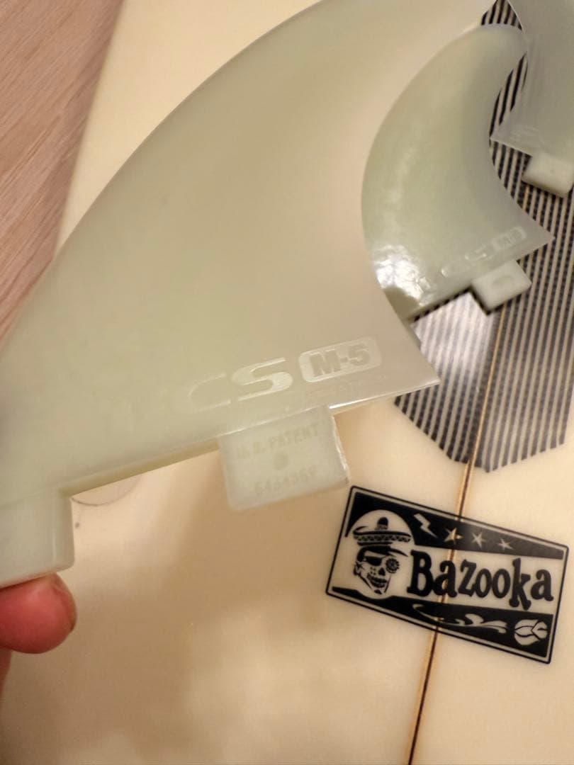 COLE BAZOOKA 5.11 ボード フィン リーシュ ケース付