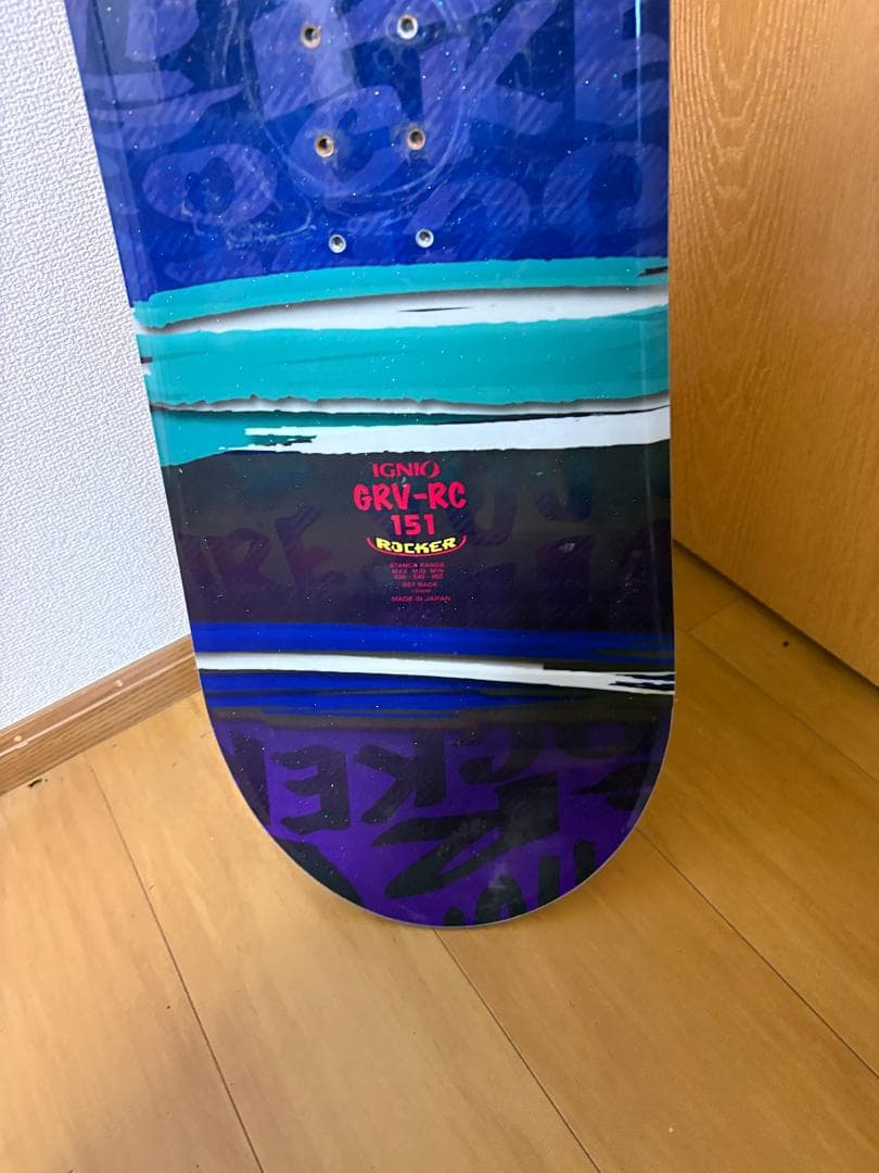 美品 IGNIO GRV-RC 151cm ロッカー スノーボード 板 単品