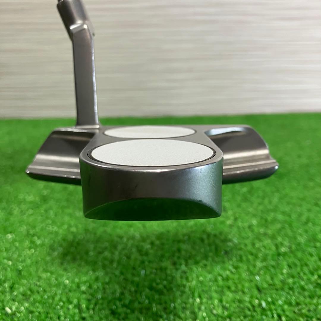 ODYSSEY　WHITE　HOT　2-BALL　BLADE　右打ち　比較的綺麗