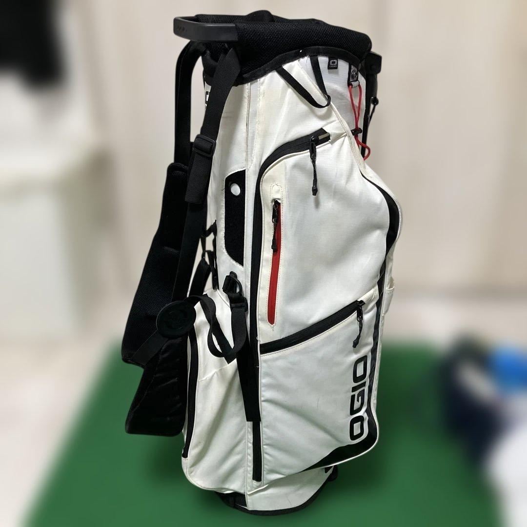 オジオＯＧＩＯ　ゴルフバッグ　スタンド型　超軽量　4分割