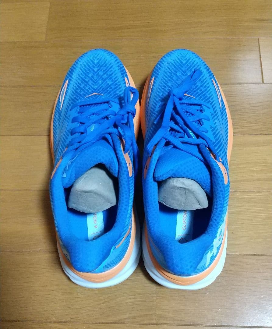 【未使用】HOKA ランニングシューズ 7.5D 青/オレンジ(値下げ)