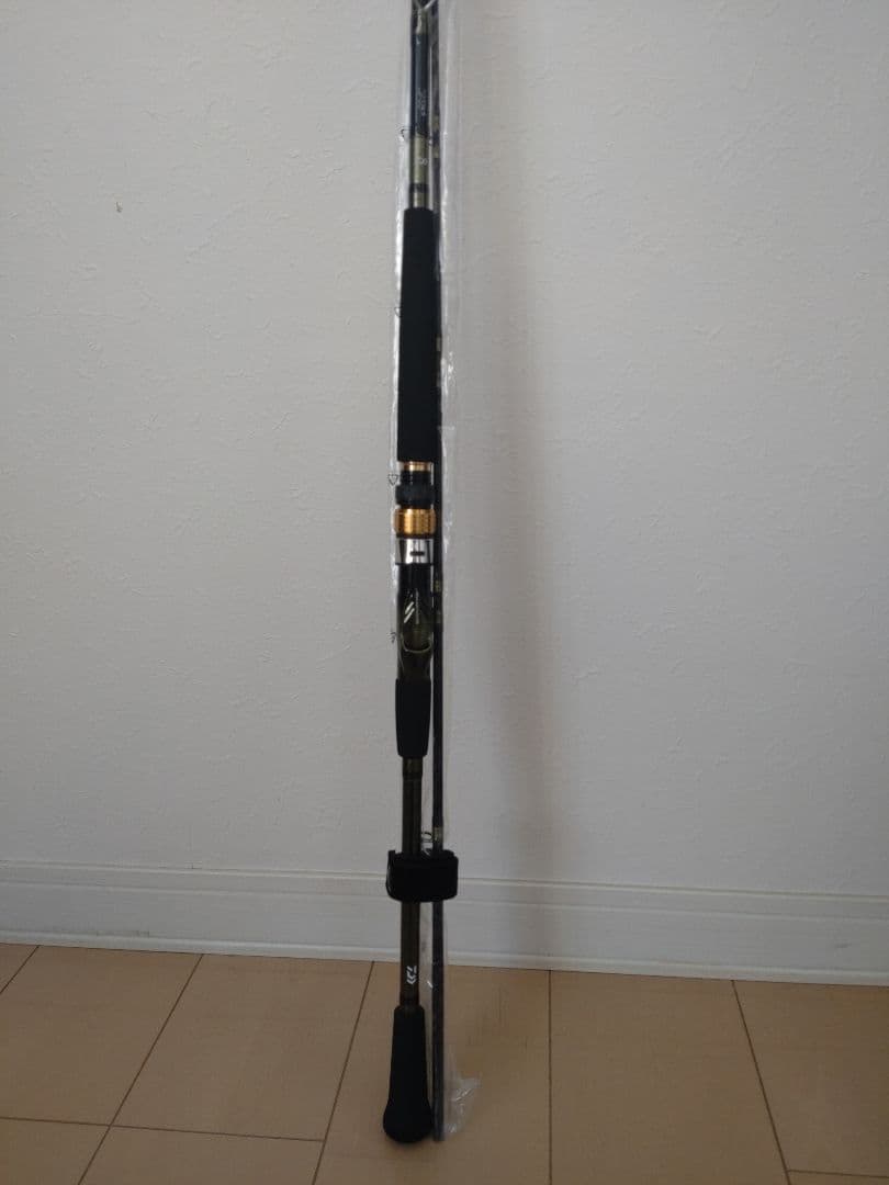 新品 ダイワ アナリスター 73 80-235 Q23モデル