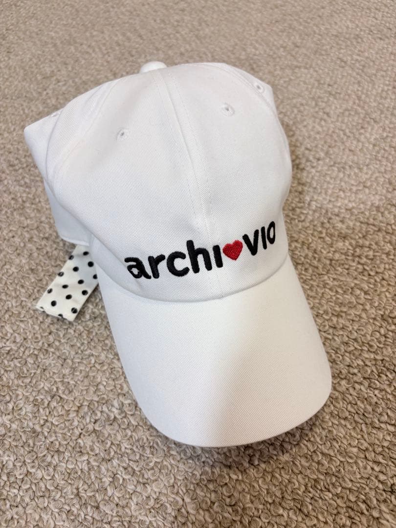 タグ付き未使用　archivoホワイトキャップ リボン付き