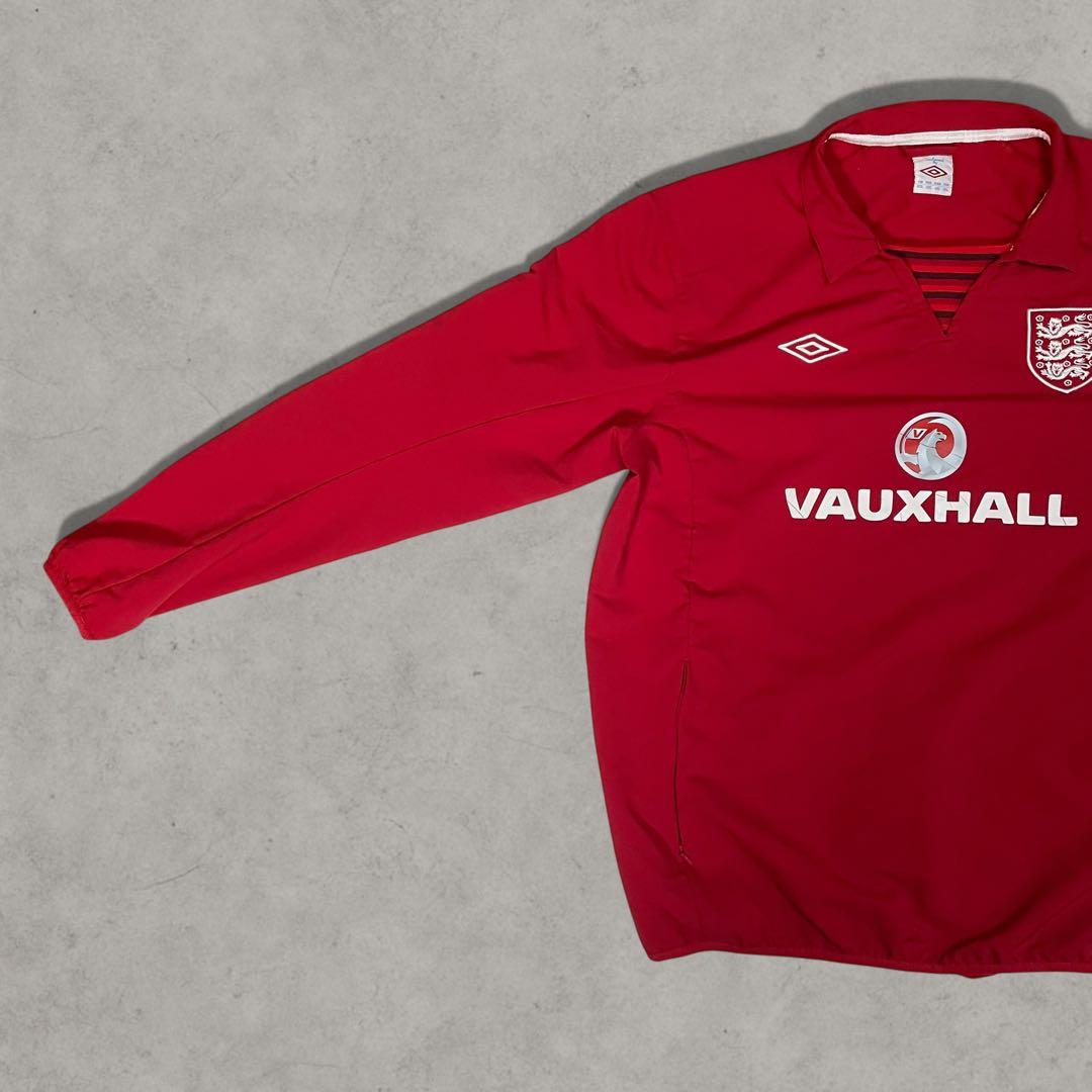 Umbro イングランド代表 ウォームアッププルオーバー刺繍ロゴ XXL 赤