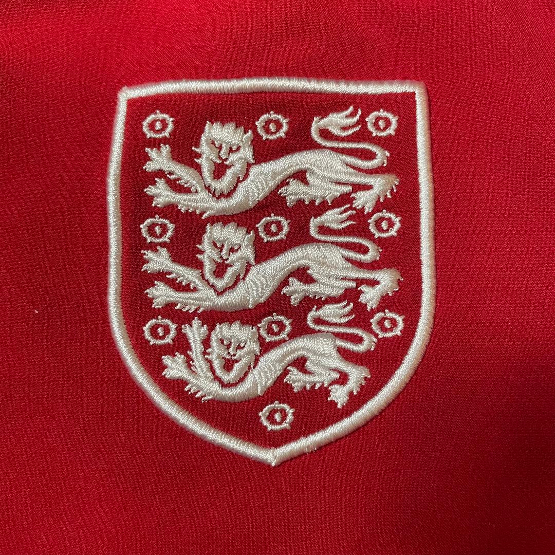 Umbro イングランド代表 ウォームアッププルオーバー刺繍ロゴ XXL 赤