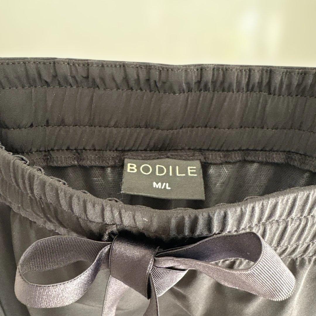 本日0時までお値下❗️【BODILE】サウナパンツ　SAUNA JUMPSUIT