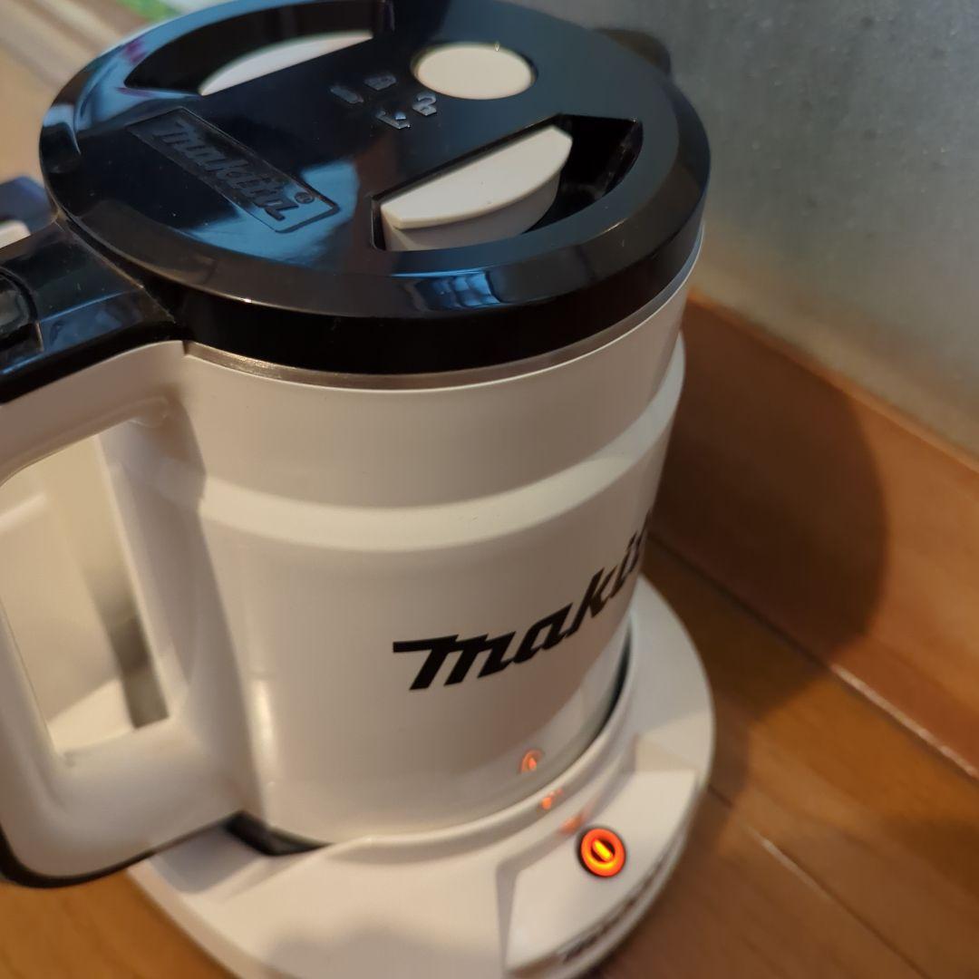 マキタ 充電式ケトル KT360白