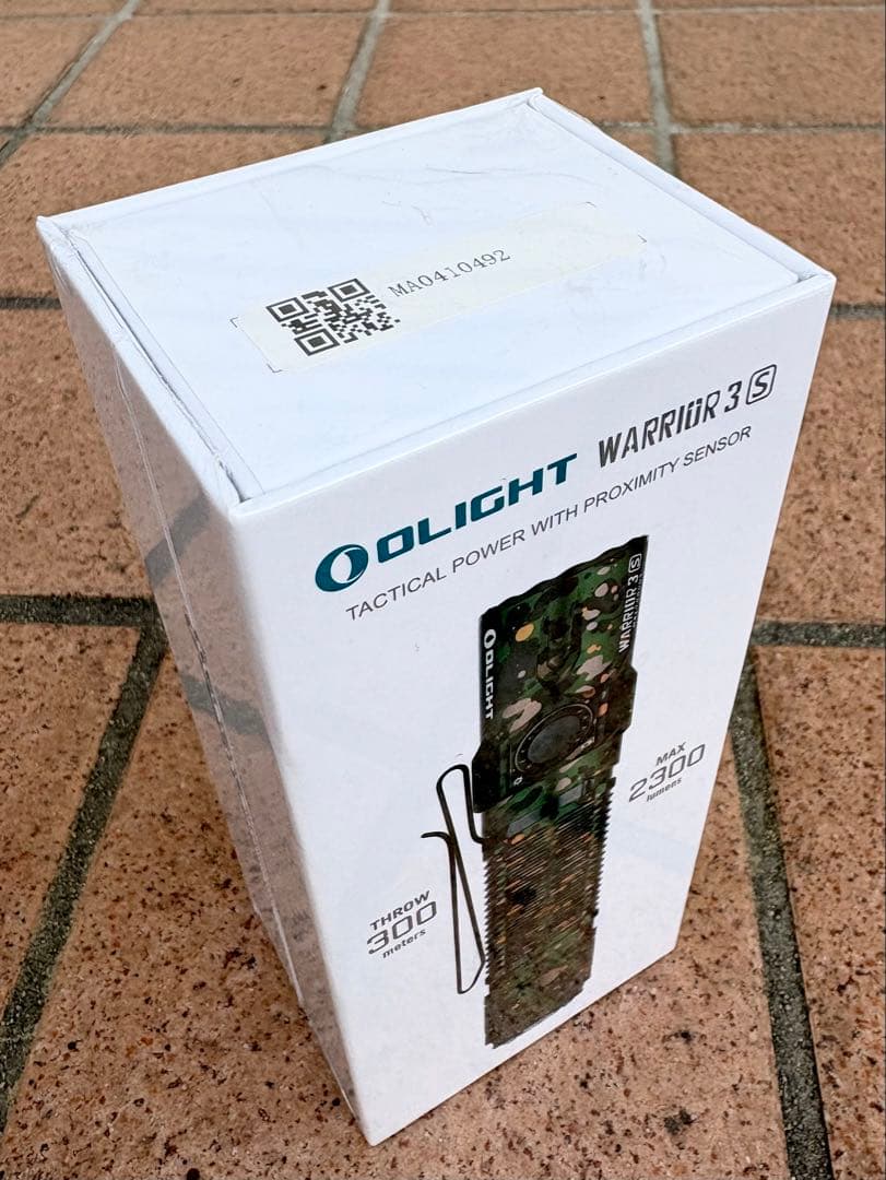 ブ*プ様 Olight WARRIOR 3S タクティカルライト アーミーグリー