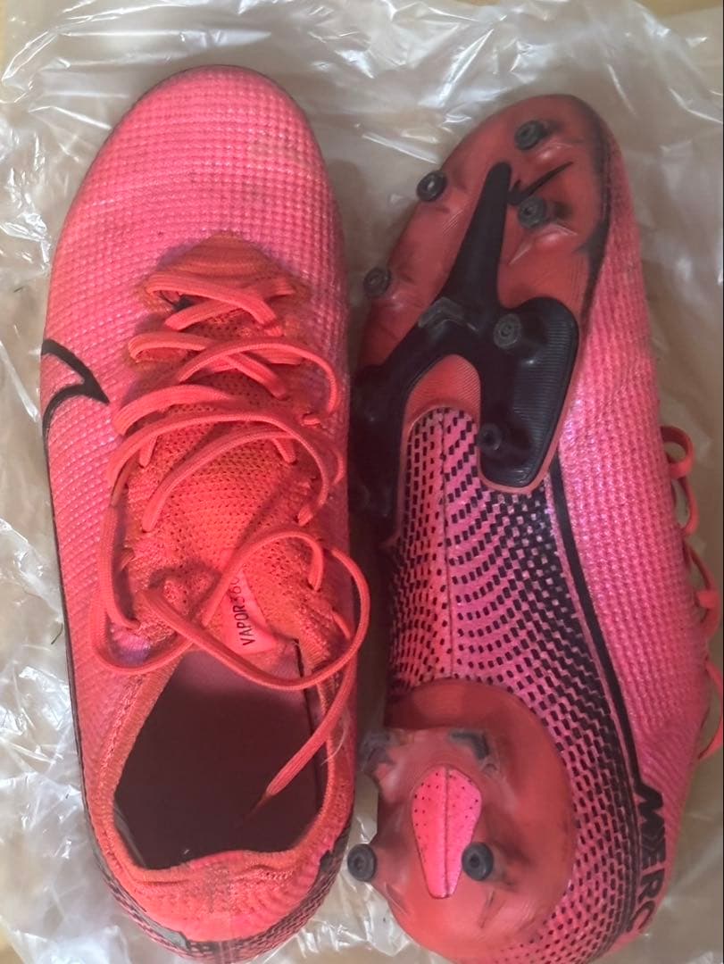 Nike サッカーシューズ US 8 ピンク