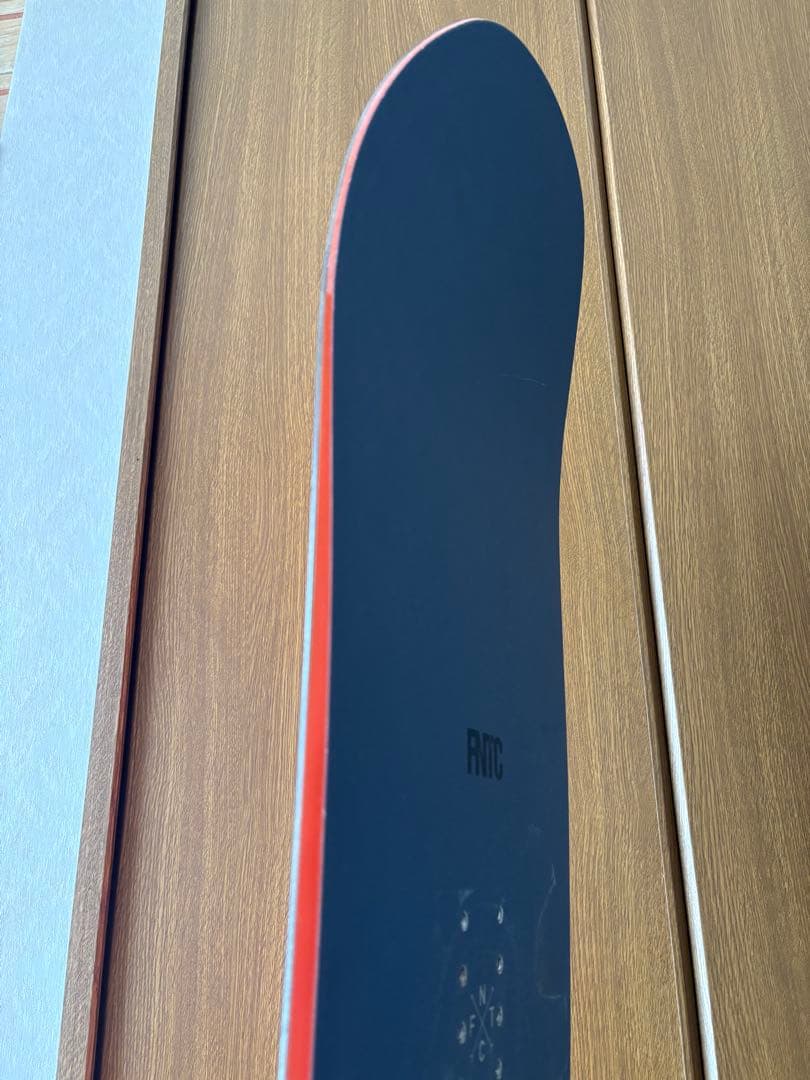 FNTC TNT R 153 限定色