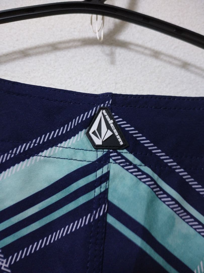 値下げ ☆ VOLCOM 水着 サーフパンツ 30