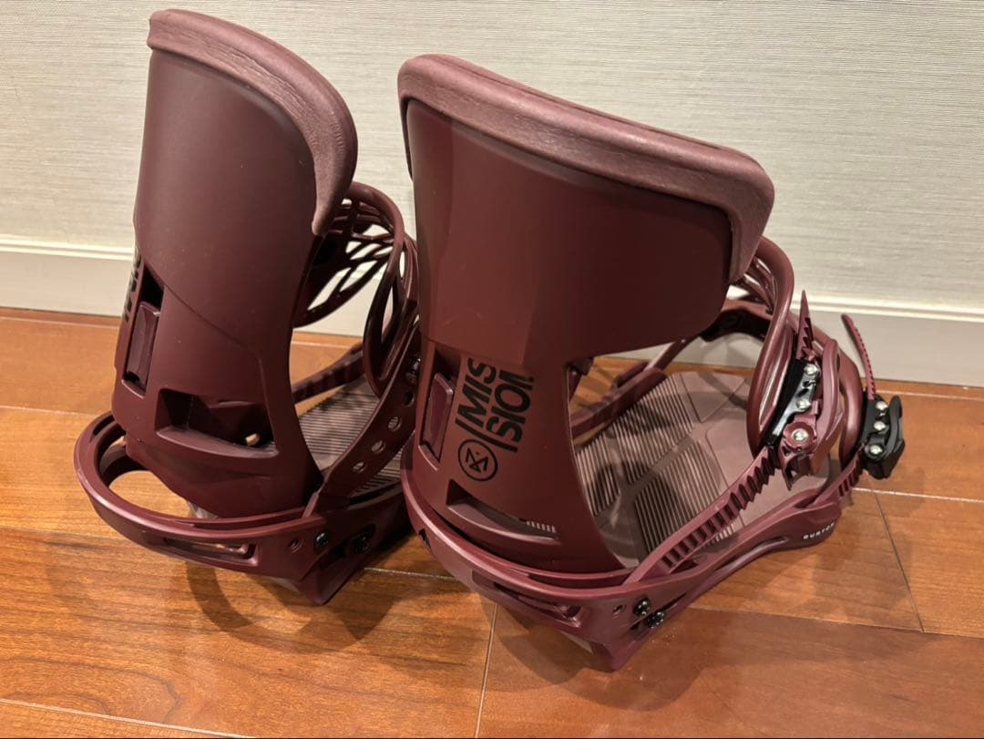 23-24 BURTON ビンディング Mission Re: Flex