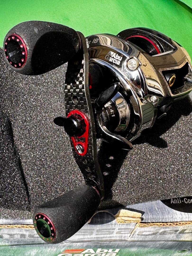 ベイトリール、アブRevo Elite