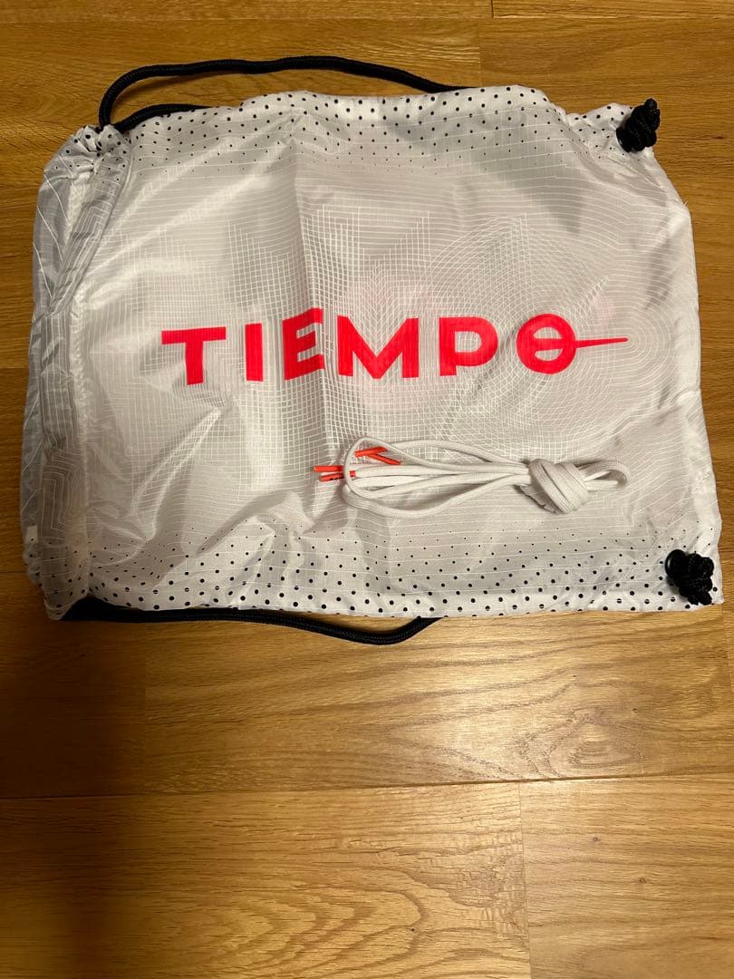 新品未使用　NIKEティエンポレジェンド10エリート　FG 24.0cm