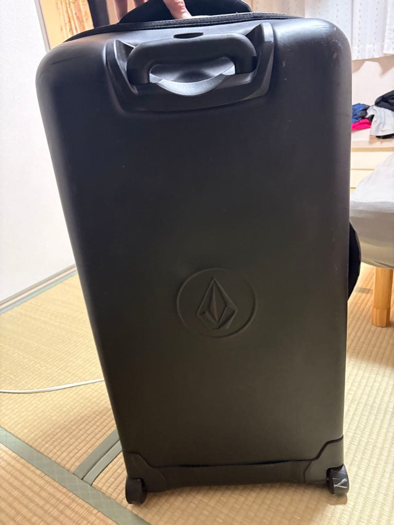と*ん様 VOLCOM キャリーケース　GLOBETROTTER LUGGAGE