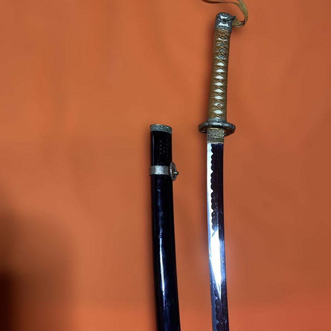 模造刀 軍刀 金茶柄 陸軍省型鍔 黒呂鞘