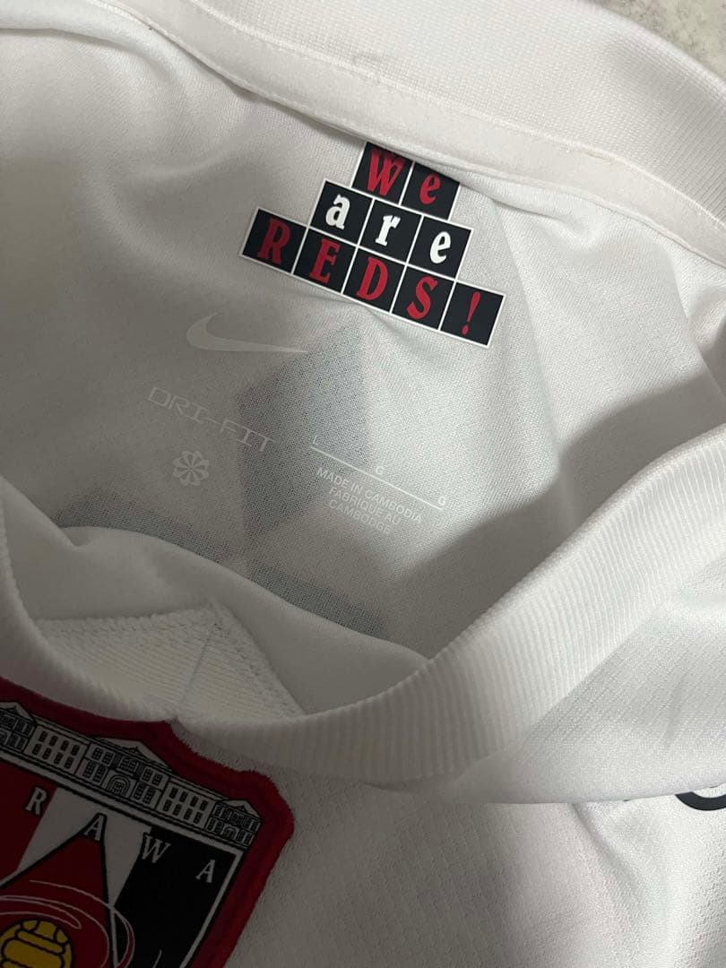浦和レッズ Nike ドライフィットシャツ　ユニフォーム　Lサイズ