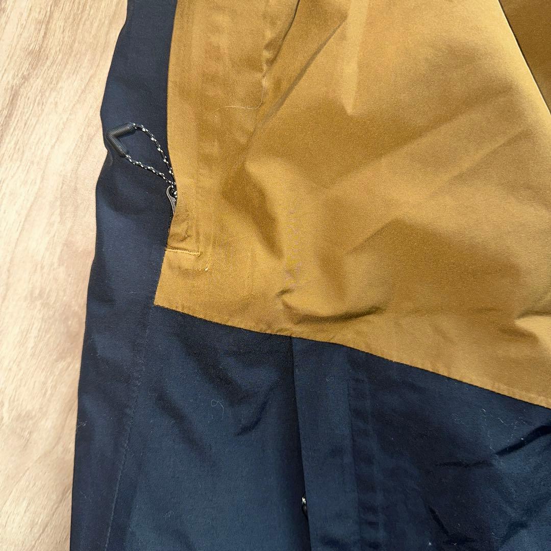 686 シックスエイトシックス GORE-TEX Jacket スノージャケット
