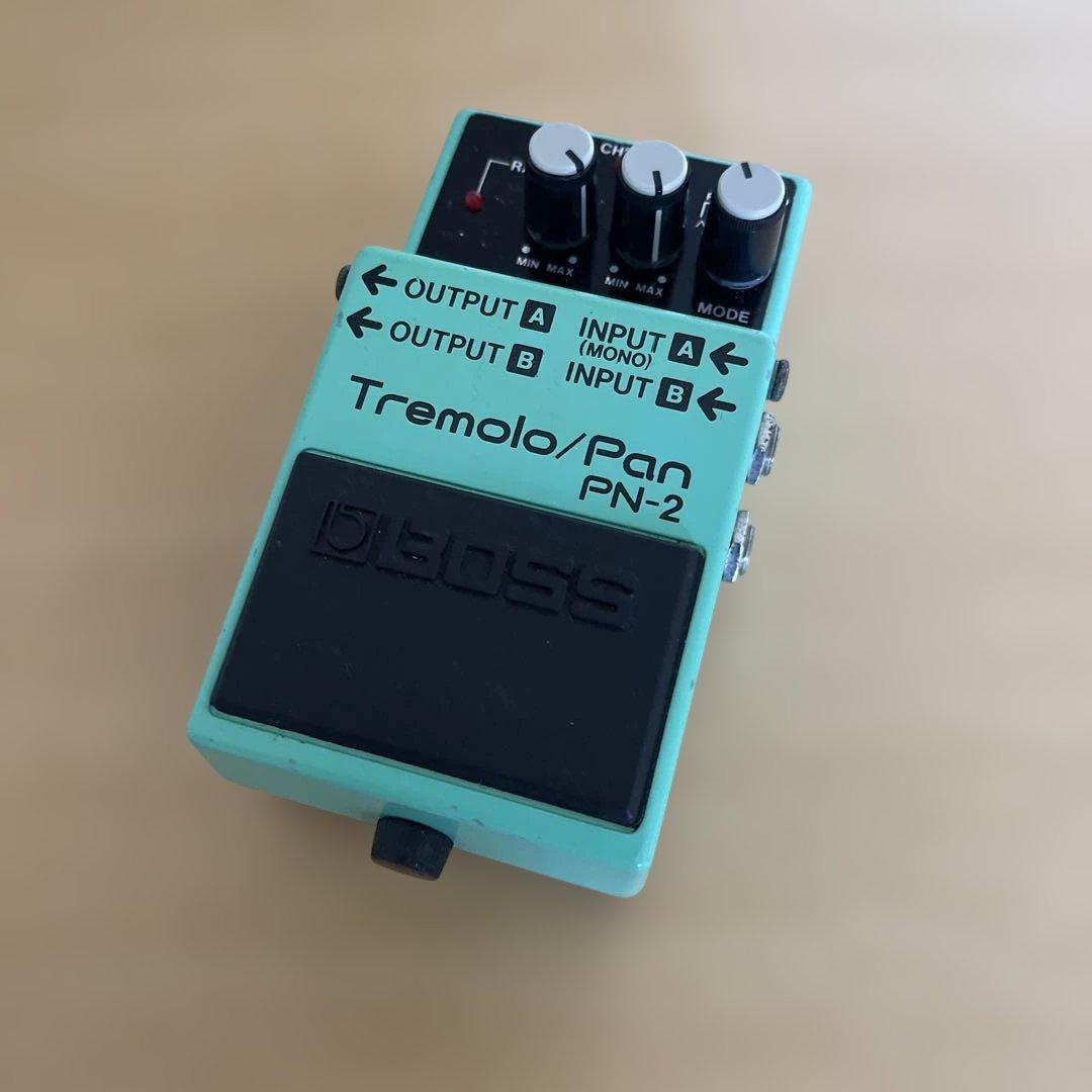 BOSS Tremolo/Pan PN-2 ギターエフェクター