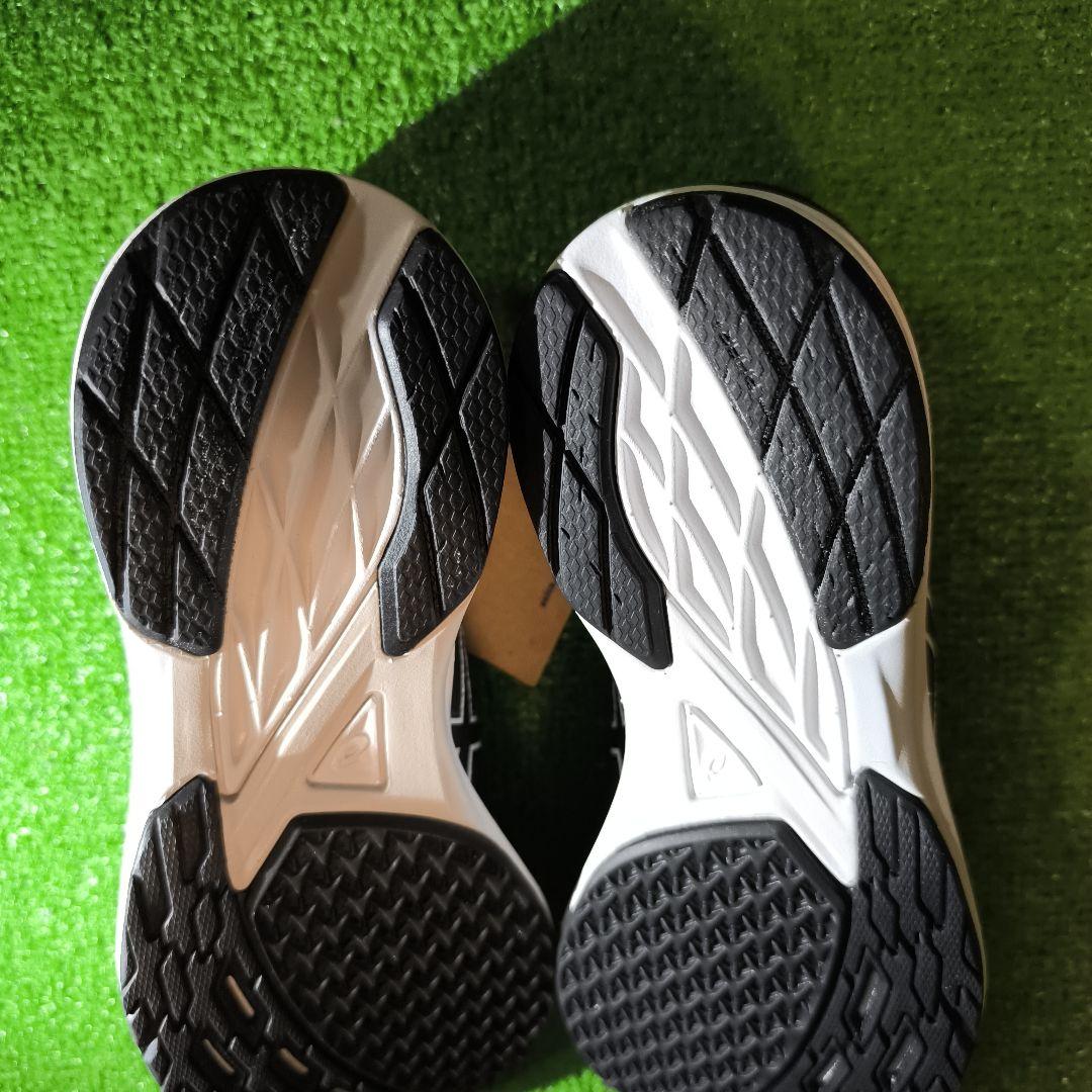 asics ウィメンズランニングシューズ ライトレーサー5 24.0cm