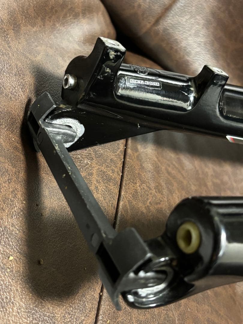 MANITOU SIX サスペンション フォーク MTBに マニトウ