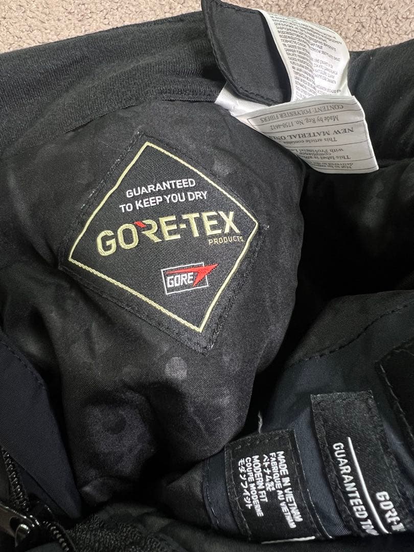 VOLCOM Knox Ins GORE-TEX Pant ブラック