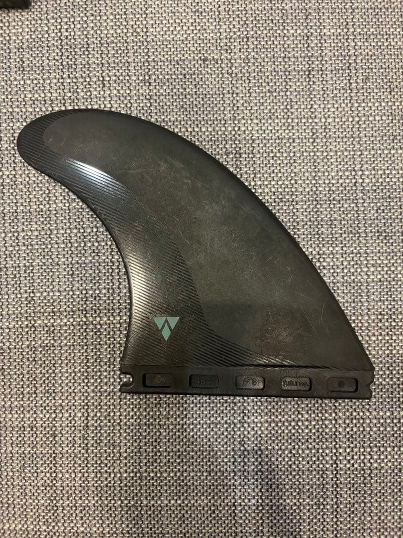フューチャーフィン　Lサイズ　ALPHA F8