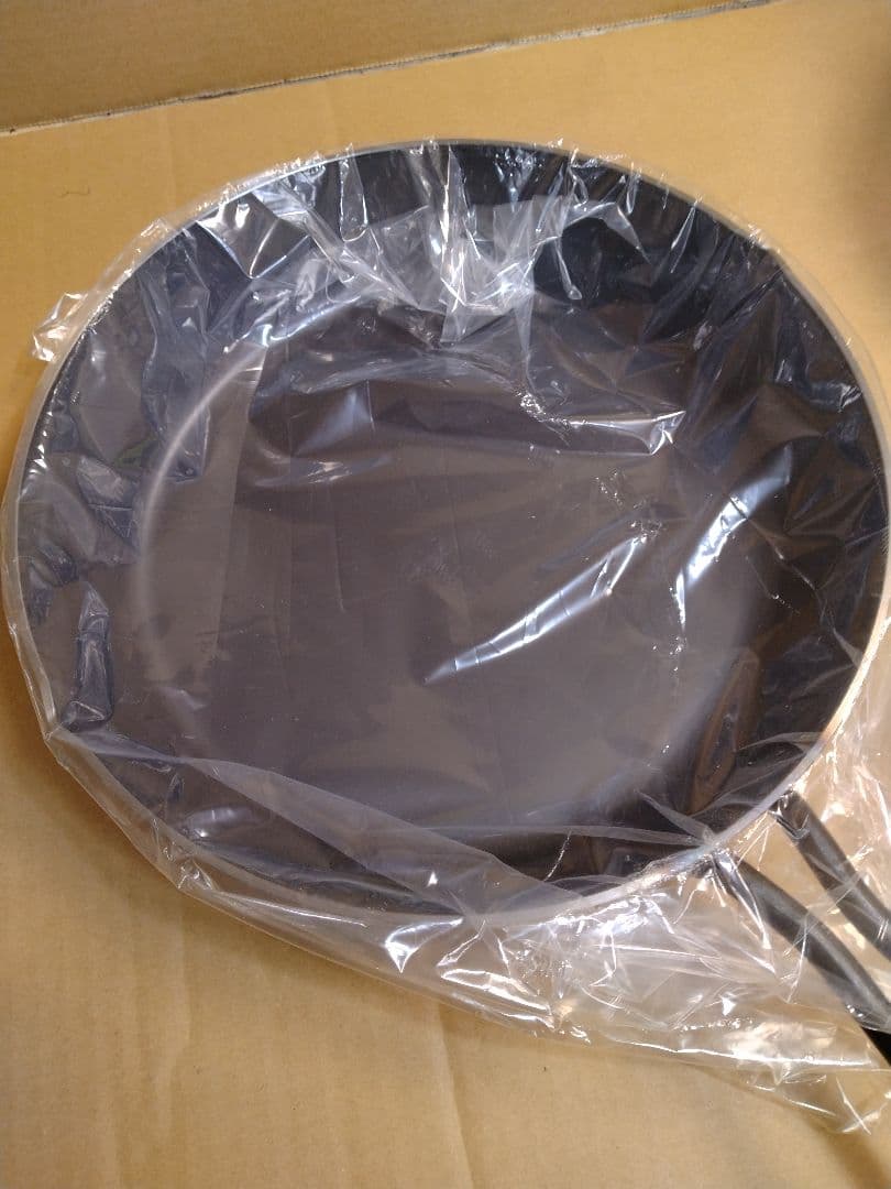 新古品　未使用　UNIFLAME スキレット10インチ　収納ケース