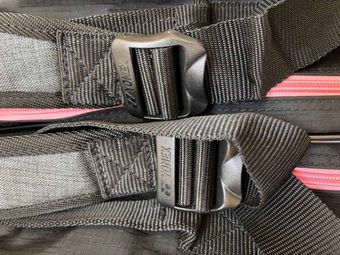 YONEX ラケットバッグ 　BAG2132R　 黒/ライトピンク　美品　6本用
