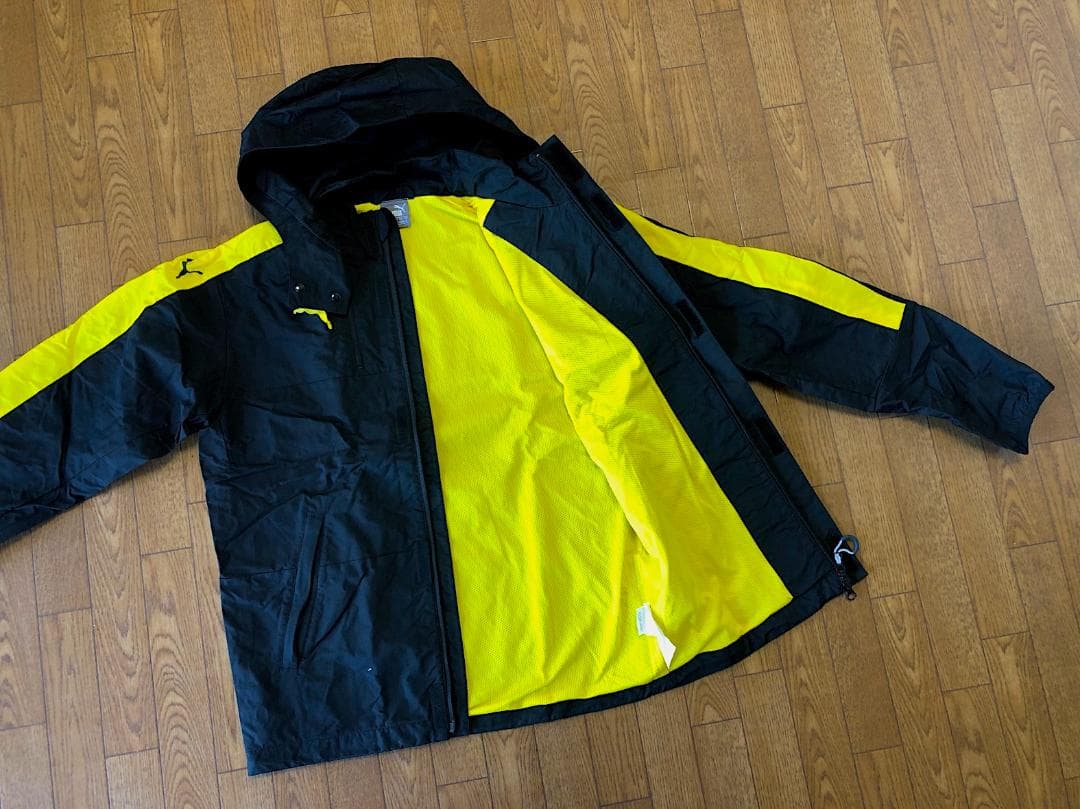 プーマPUMA｜美品｜サッカー｜ドルトムント｜レインジャケット｜ジャンパー黒｜S