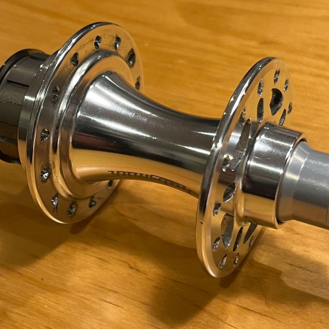 Hubsmith製　リアハブ ブロンプトンで使用