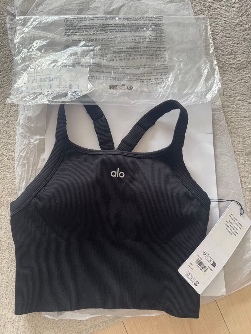 ヨガ・ピラティス alo Seamless Ribbed Favorite Bra Tank