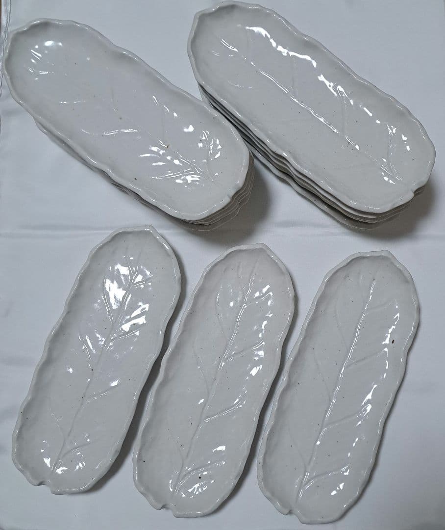 銘々皿　長方形　木の葉