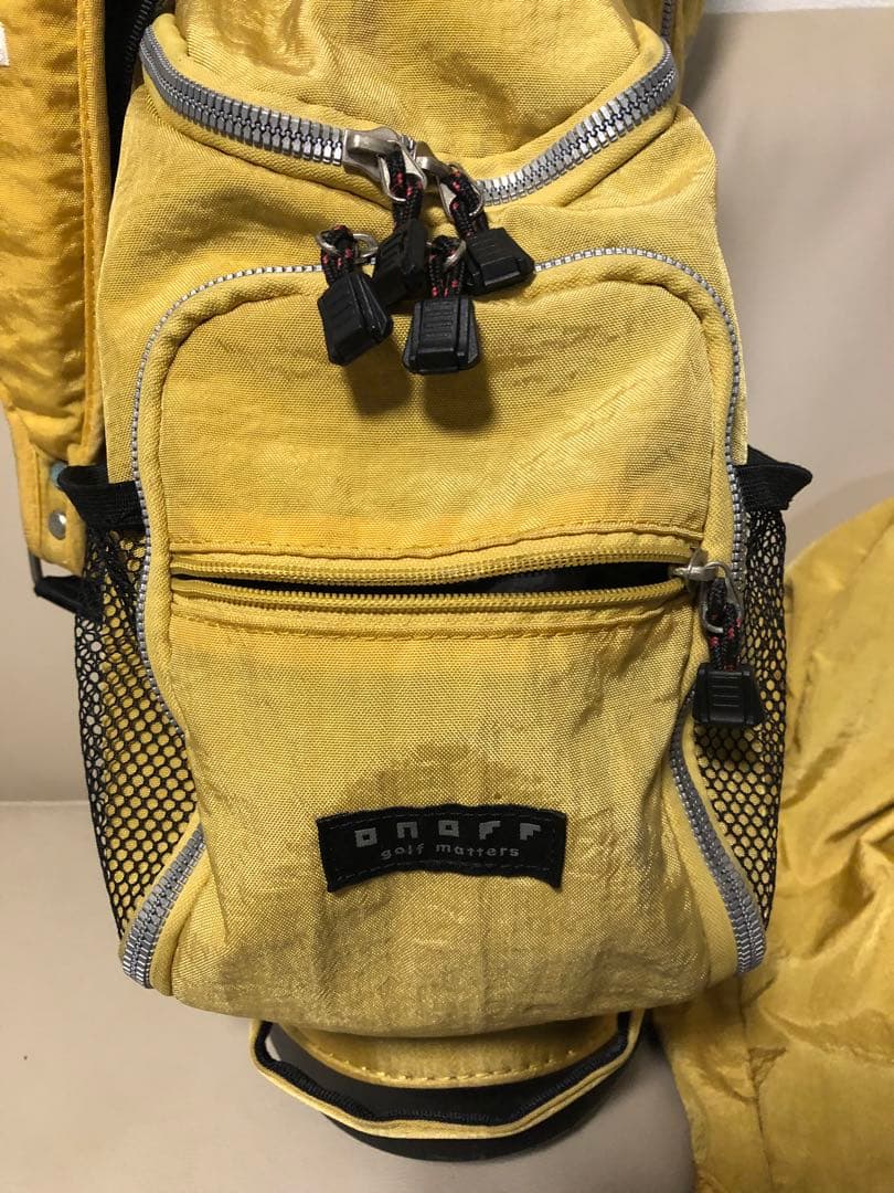 【送料込み】大人気完売モデル　オノフ　スタンド式キャディバッグ 黄色　イエロー