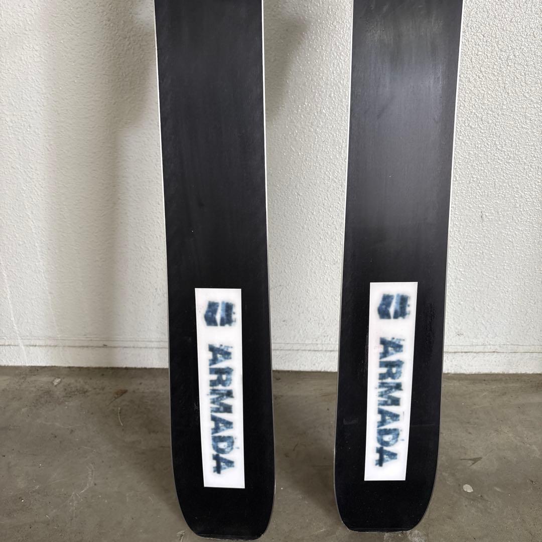 ARMADA Declivity X102スキー板 172cm