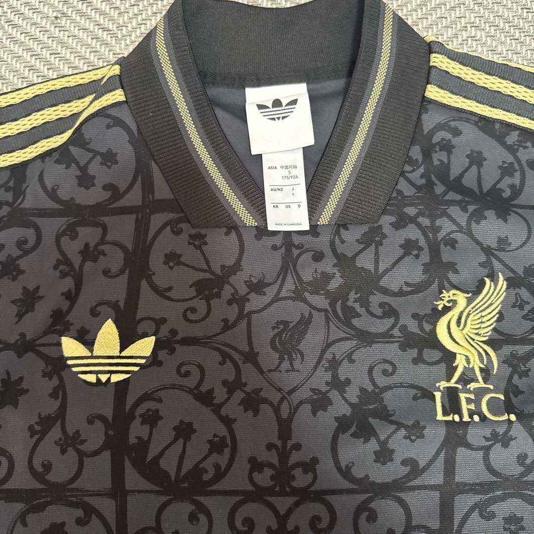 adidas リパプールFC Sサイズ　ジャージ　Tシャツ