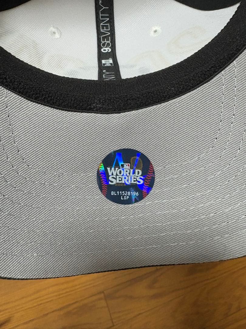 New Era ワールドシリーズ2024チャンピオンキャップ(新品未使用品)