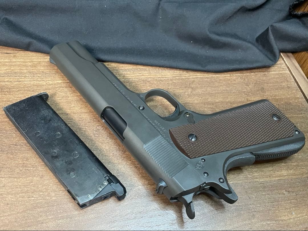 動作確認済　東京マルイ製　コルトガバメント　m1911a1 ガスガン 18禁