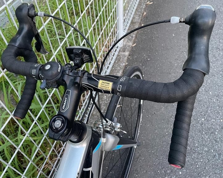 GIANT-DEFY2-ロードバイク-手渡しのみでお願いします