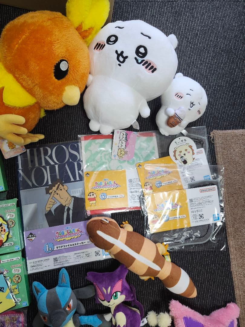 クレヨンしんちゃん　ポケモン　　ちいかわ　まとめ売り