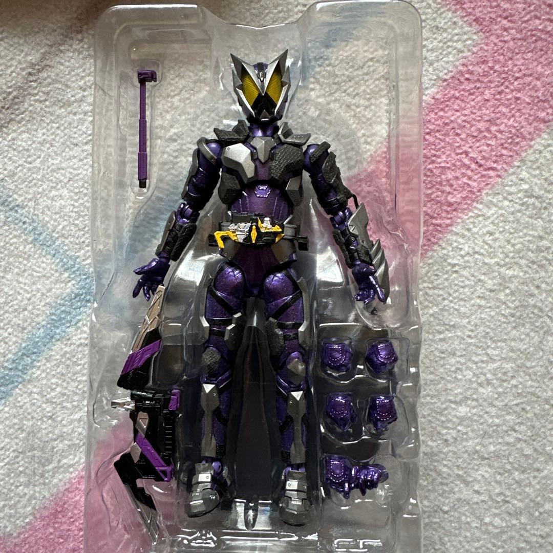 SHFiguarts 仮面ライダーゼロワン、滅、迅２点セット