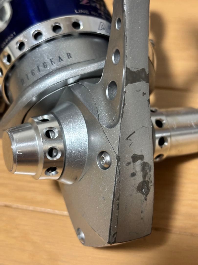 Daiwa ソルティガZ 4500 スピニングリール
