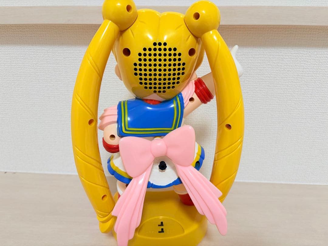 【未使用に近い】セーラームーン フィギュア型時計 おしゃべり目覚まし時計 希少
