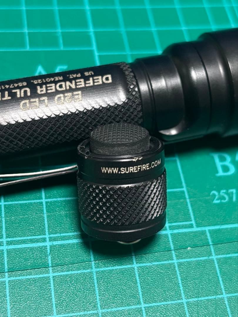 シュアファイア E2D ディフェンダー 600lm